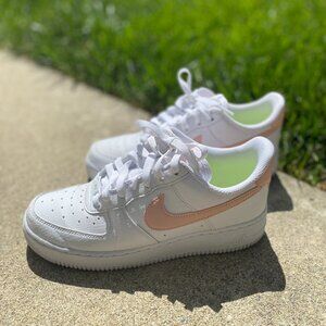 Nike Air Force 1 ‘07 NEXT NATURE - Size 9
